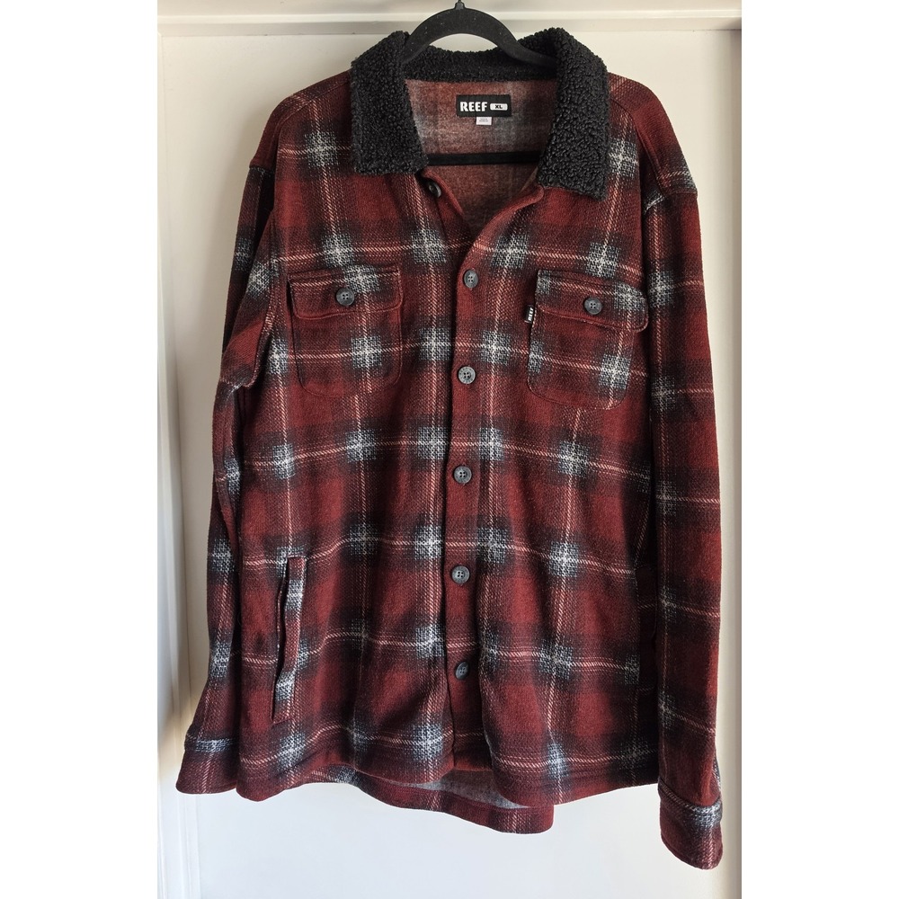 Reef Men XL Plaid Shirt Jacket Red Black Long Sleeve Shacket Sherpa Collar